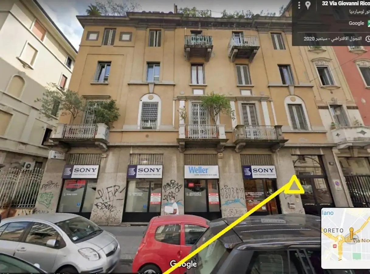 A Room In A Beautiful Apartment In The City Center Milano Italia